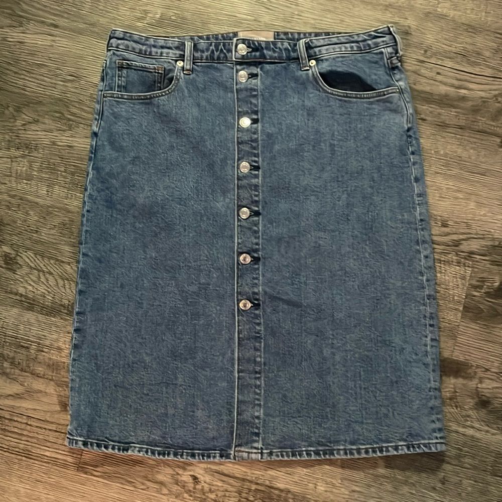 Everlane The Denim Pencil Midi Skirt size 33